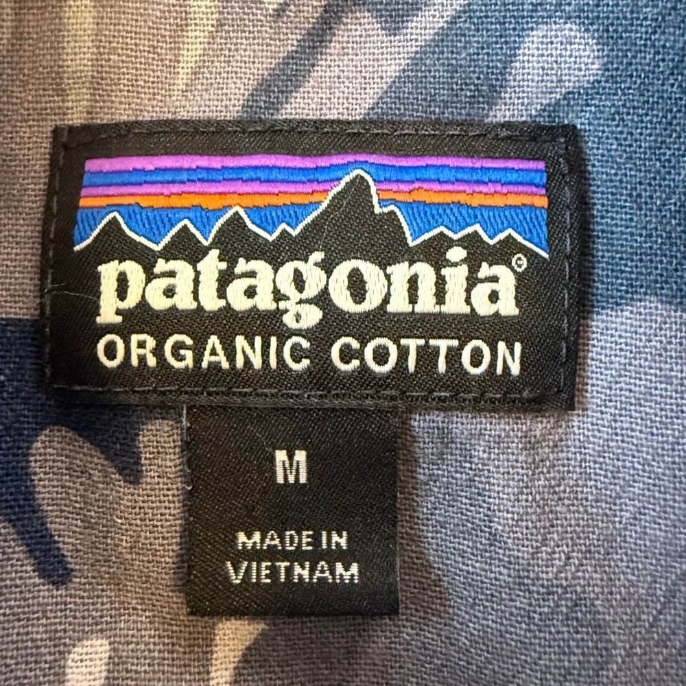 Patagonia Mens Go To Shirt Blue Abstract Floral Organic Cotton SP19 52931 Medium - Picture 5 of 7